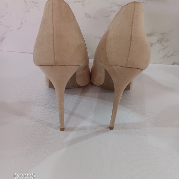 Wild diva tan suede shoes - Picture 3 of 4
